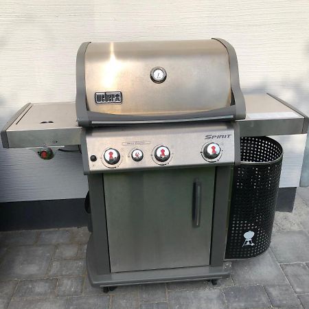 Haushalfte Mit Garten, Kamin, Grill & Whirlpool Nahe Ber Villa Berlin Exterior photo